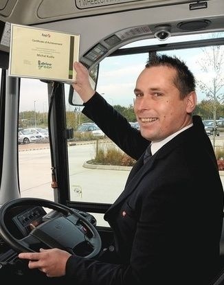 Michal Kudla sa stal najlepším vodičom autobusov v Essexe.