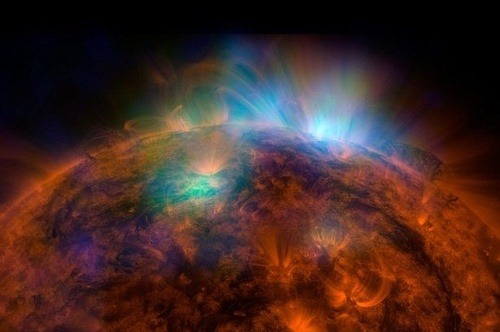 Záhadné diery na Slnku