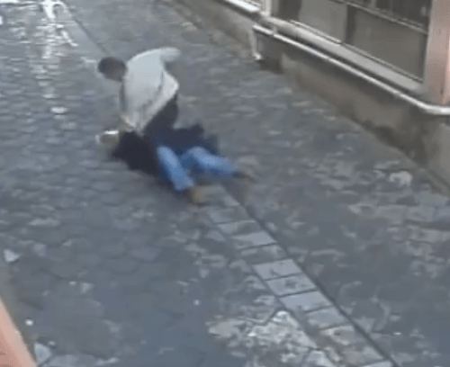 Vyhrážal sa jej smrťou