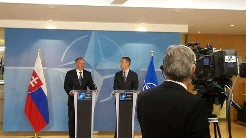 Andrej Kiska a generálny tajomník NATO Jenson Stoltenberg