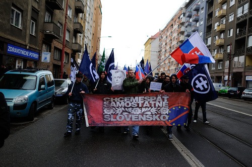 Bratislavu zaplnili nacionalisti