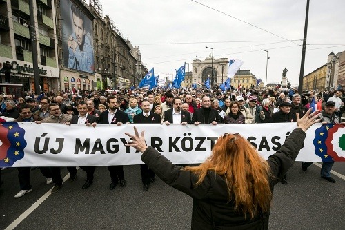 Protesty proti vláde v Budapešti