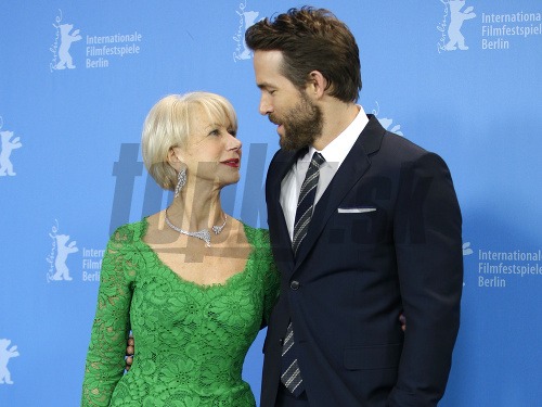 Helen Mirren a Ryan Reynolds