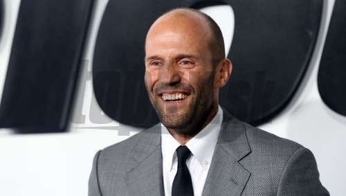 Krásna modelka porodila: Jason Statham prvýkrát otcom! - galéria | Topky.sk