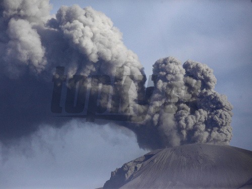 Sopečný oblak z vulkánu Calbuco ovplyvnil medzinárodnú leteckú dopravu 