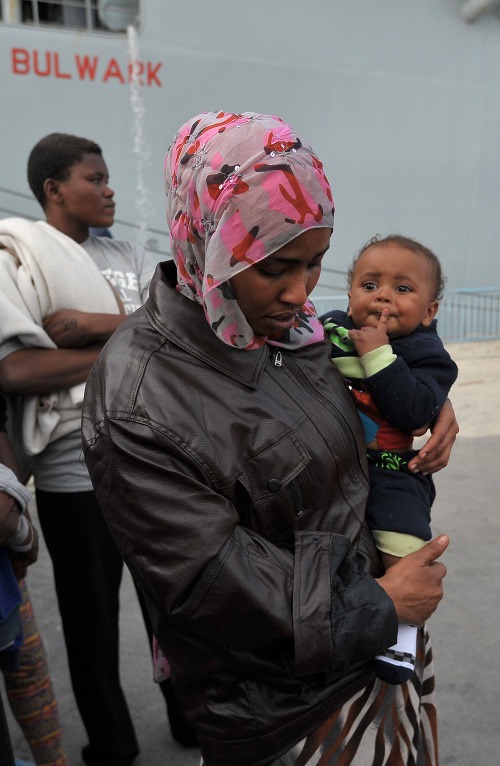 V Taliansku zachránili z lodí takmer 3600 nelegálnych migrantov za dva dni