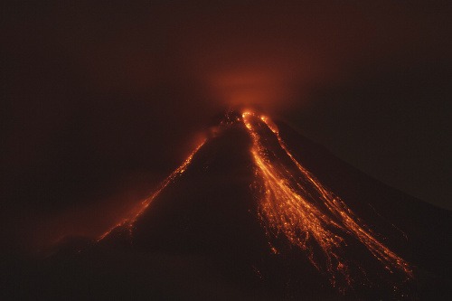 Sopka Colima, známa tiež ako Ohnivá sopka