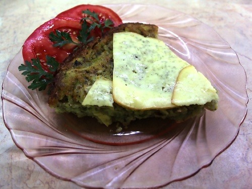 Tekvicový slaný koláč je nenáročný na prípravu a určite si na ňom pochutnáte