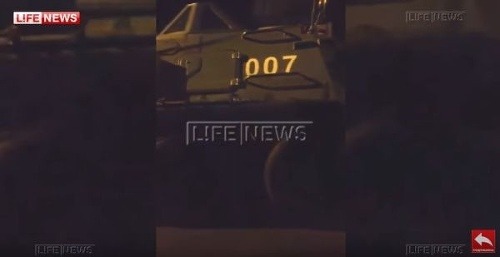 Na tanku svietil nápis 007