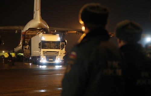 Z Káhiry vzlietlo lietadlo s telami 179 obetí nehody ruského airbusu