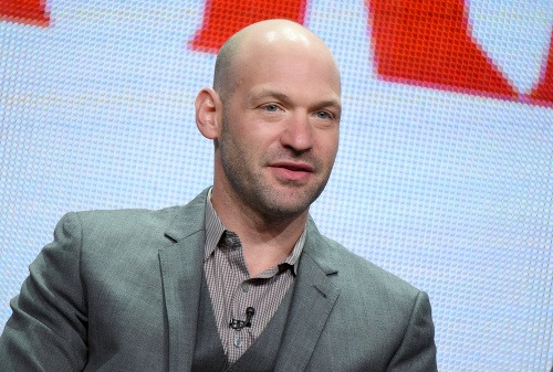 Corey Stoll iago