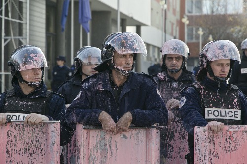 Opozičné protesty v Kosove