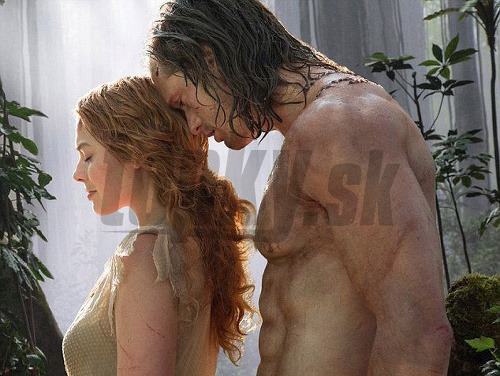 Margot Robbie a Alexander Skarsgård stvárnia ústredné postavy v najnovšom filme o legendárnom Tarzanovi. 