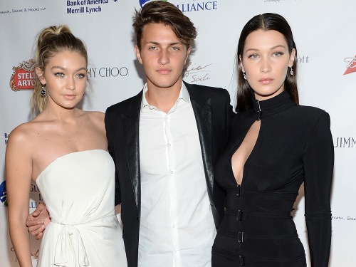 Anwar Hadid je novou modelingovou hviezdou. Ako sa vám páči? 