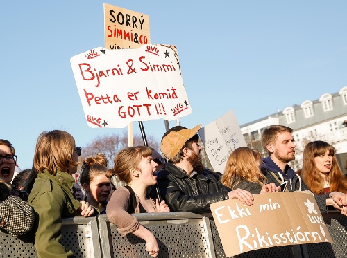 Islanďania protestujú proti vláde