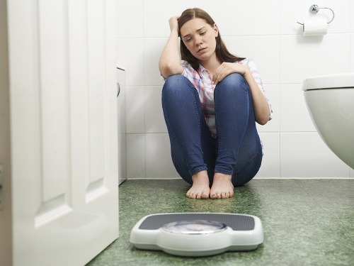 Trápi vás vaša váha? Ak vydržíte rok držať diétu, možno už nikdy nebude vaším problémom! 