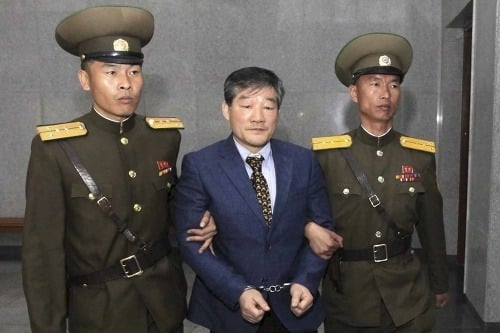 Zadržaný Kim Dong Chul.