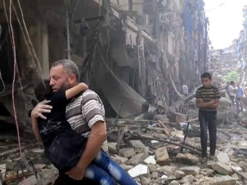 Nálety na Aleppo pokračujú
