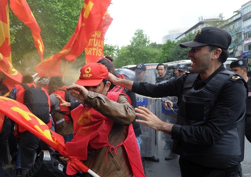 Demonštrácie v Istanbule