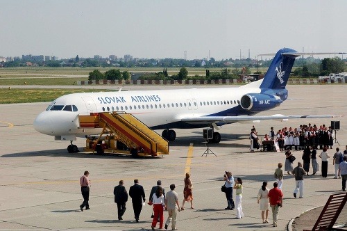 Fokker 100 je jedným z lietadiel, ktoré chce Kaliňák nakúpiť