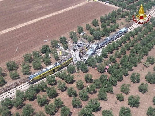 Zrážka vlakov, ktorá si vyžiadala 27 obetí