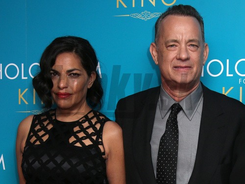 Sarita Choudhury a Tom Hanks na premiére filmu.
