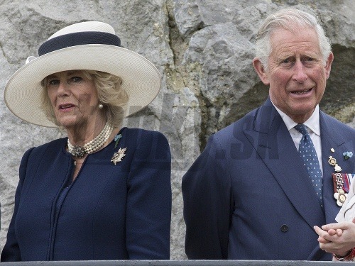 Najnovšie správy o princovi Charlesovi a jeho žene Camille sú dosť šokujúce. 