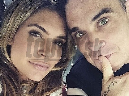 Robbie Williams a Ayda Field sú očividne zohraná dvojica. 