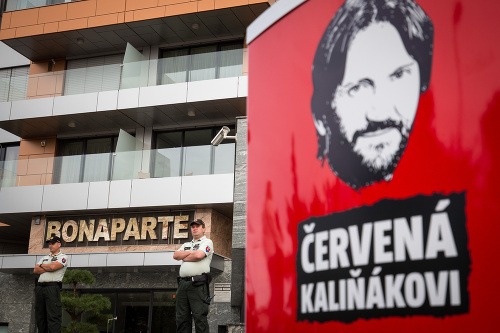 Protesty proti Kaliňákovi pokračujú, objavujú sa nové dôkazy