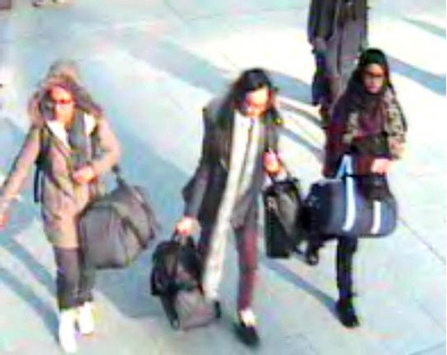 Tri  dievčatá ušli v roku 2015 z Británie do Sýrie.