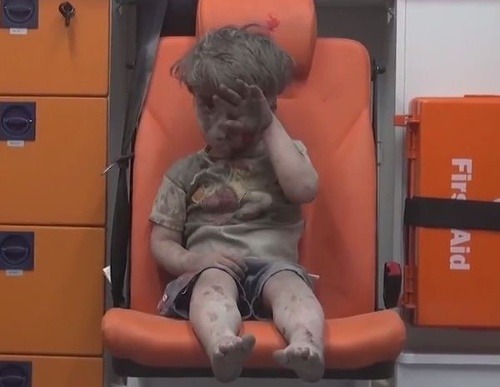 V sýrskom meste Aleppo bol zranený päťročný chlapec