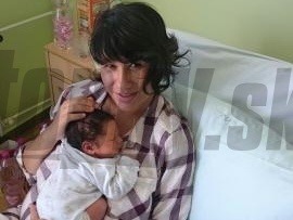 Lucia Nicholsonová so synčekom Kubom.