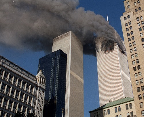 Dvojičky Svetového obchodného centra v New Yorku, fotografia z 11.septembra 2001