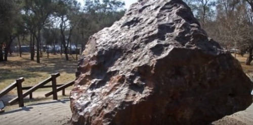 V Argentíne objavili 30-tonový meteorit, druhý najväčší na svete
