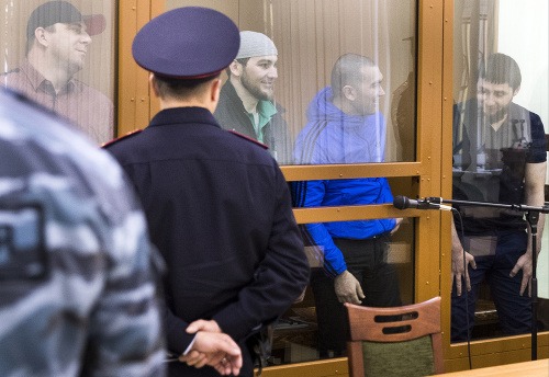 Proces s päticou obžalovaných v prípade vraždy ruského opozičného politika Borisa Nemcova
