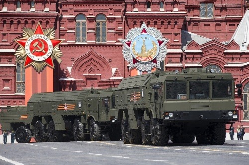 Rusi dnes otestovali tri balistické rakety