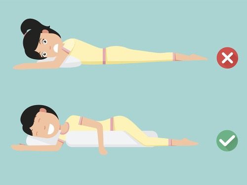 Trápi vás boľavy krk, aknózna pleť, zlé zažívanie? Môže to byť spôsobené tým, ako spíte. 