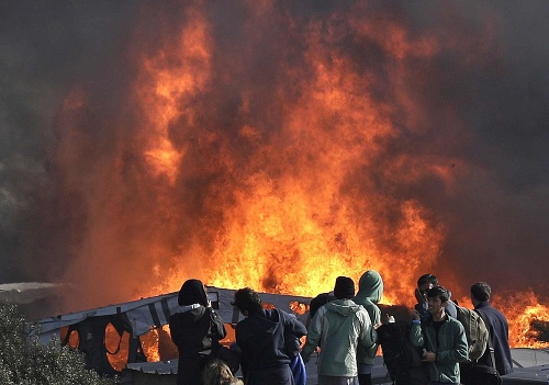 Oheň v Calais