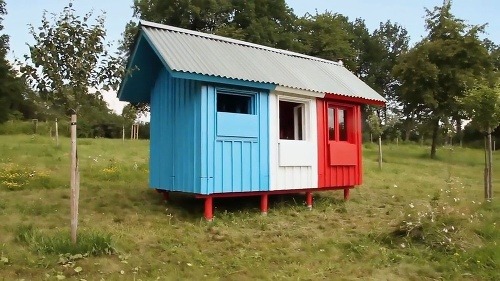 Prvý prototyp domu postavený v obci Třebešice.