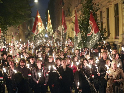 Podporovatelia strany Jobbik