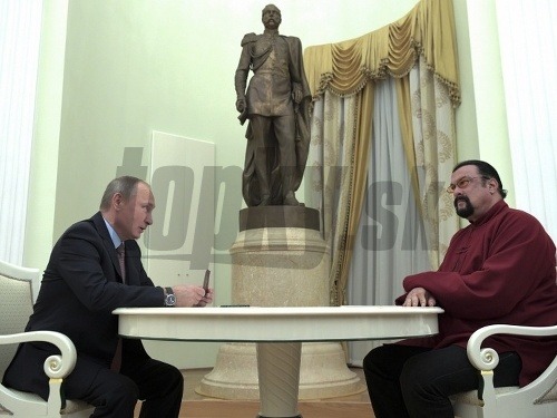 Vladimír Putin a Steven Seagal
