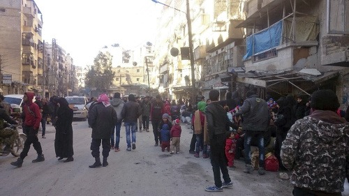 Odsud civilistov a povstalcov z východu Aleppa sa pozastavil.