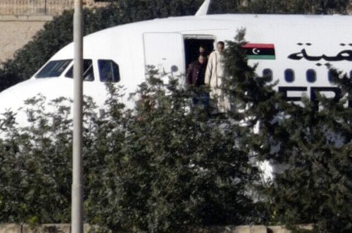 Unesené lietadlo líbyjskej spoločnosti Afriqiyah Airways, ktoré pristálo na letisku na Malte 23. decembra 2016.