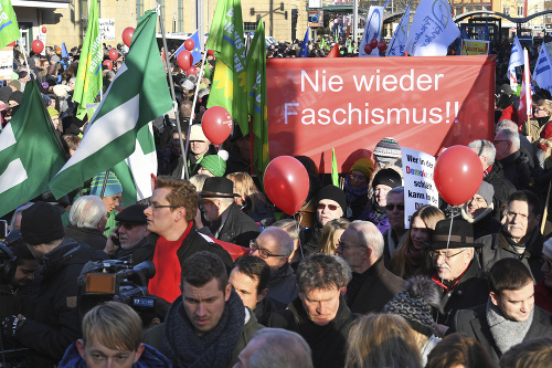 Protesty v meste Koblenz.