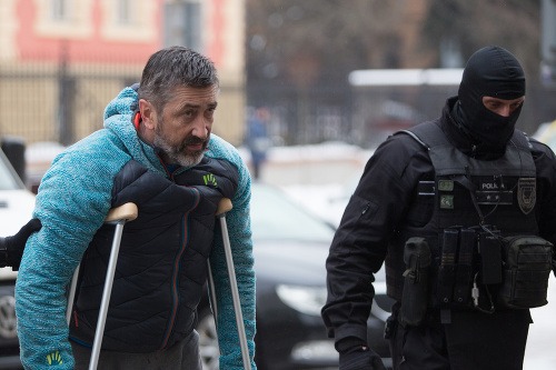 Ľubomíra Kudličku sa nepodarilo v sobotu zadržať, na polícii sa prihlásil sám
