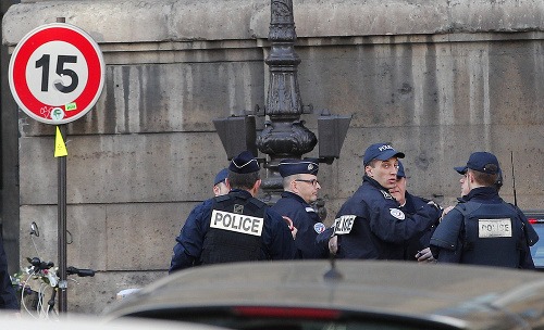 Útok v Paríži.