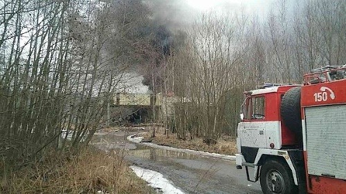 Hasiči dnes v Čechách zasahovali pri výbuchu strojárne