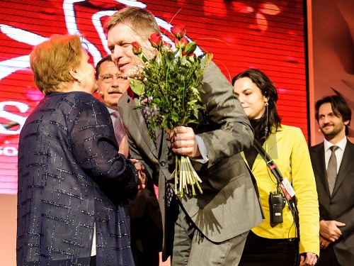 Robert Fico počas podujatia pri príležitosti osláv Medzinárodného dňa žien