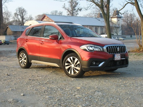 Suzuki S-Cross