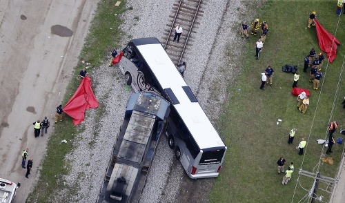 Hrozivá zrážka na železničnom priecestí v Biloxi v americkom štáte Mississippi.